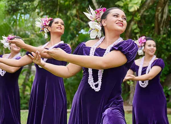 Luau & Ha Show Package